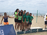 Fútbol y Voley en la playa del Cable